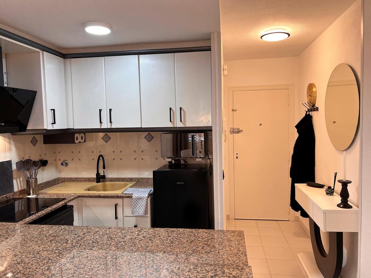 Holiday Suite Virgin De La Paloma Torrevieja Ngoại thất bức ảnh