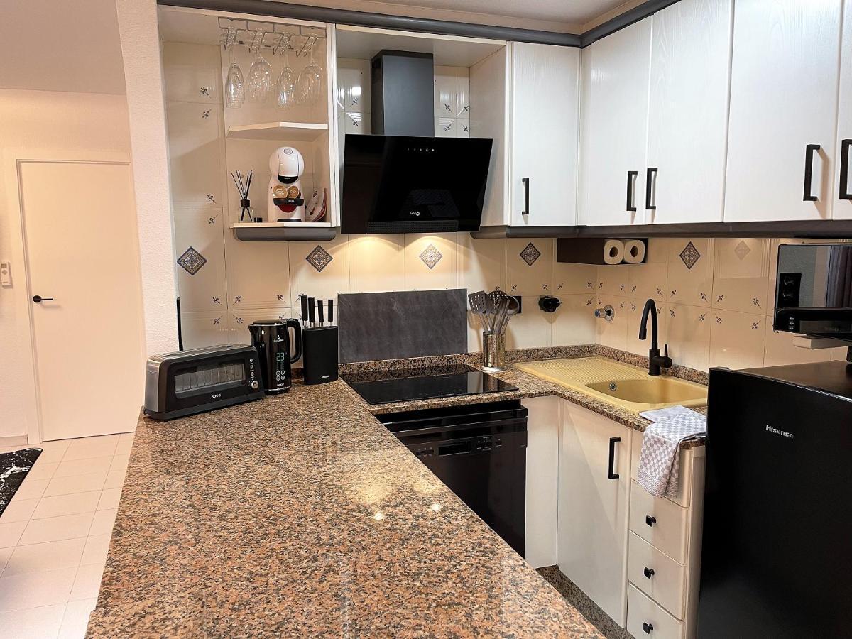 Holiday Suite Virgin De La Paloma Torrevieja Ngoại thất bức ảnh